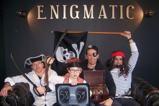 Bravo à nos pirates qui ont percé à jour le mystère de Barbe-Noire et repartent avec son trésor ! Aucune énigme ne leur a résisté