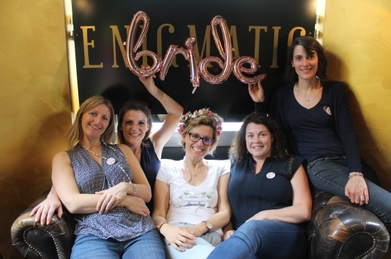 Quoi de mieux qu'un petit passage dans l'une de nos Escape Room pour enterrer sa vie de jeune fille ? Félicitations à la future mariée et sa team !